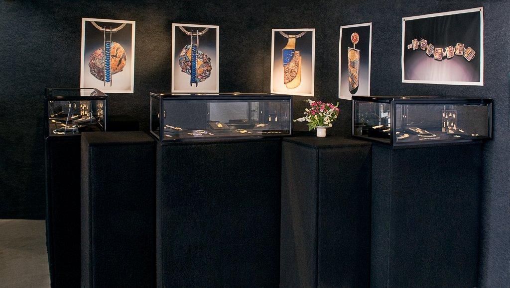 Jewelry Display Cases